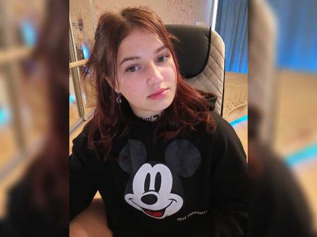 ___Julia___ live cam preview