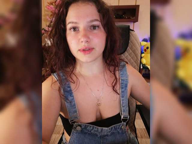 Yulua1285 live cam on BongaCams