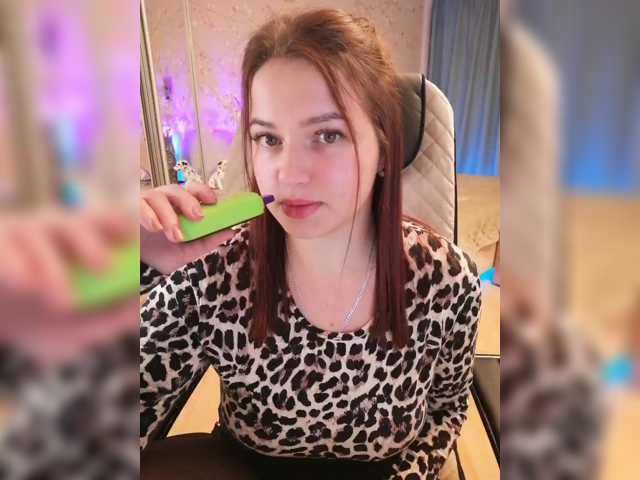 Yulua1285, live now on BongaCams