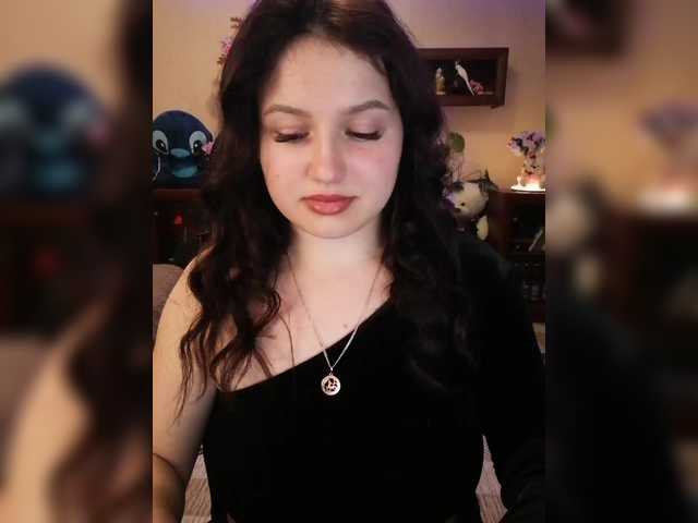 Yulua1285's BongaCams show and profile