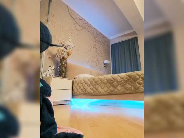 Yulua1285, live now on BongaCams