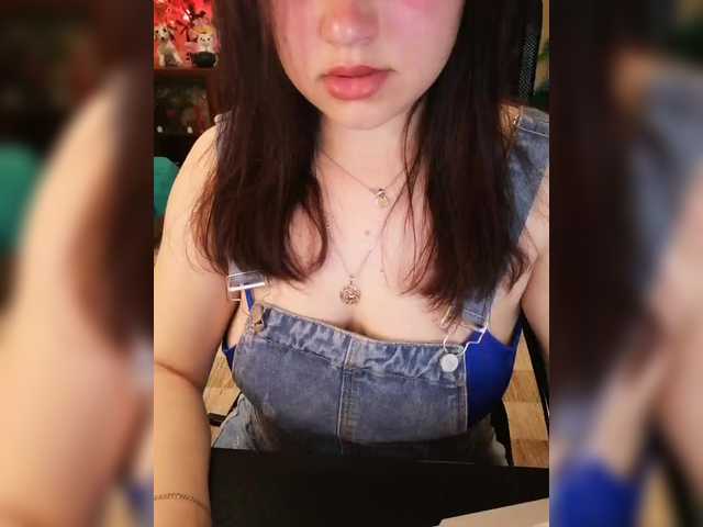 Yulua1285 live cam on BongaCams