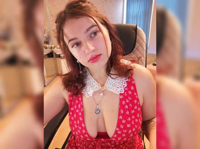 Yulua1285, live now on BongaCams
