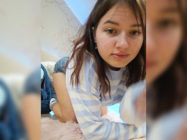 ___Julia___ live cam preview