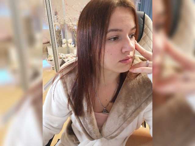 Yulua1285 live cam on BongaCams