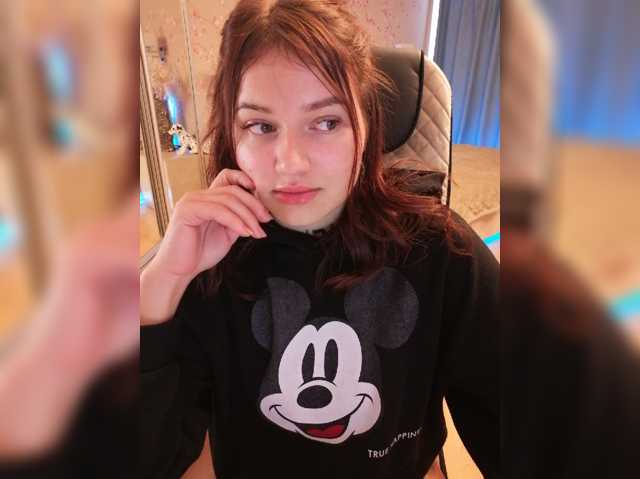 ___Julia___ live cam preview