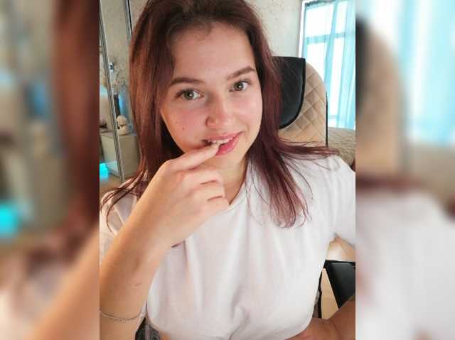 ___Julia___ — live female cam
