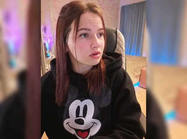 Yulua1285, live now on BongaCams