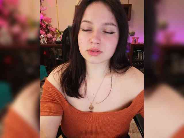 JuliaHesperaks webcam