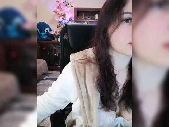 JuliaHesperaks webcam