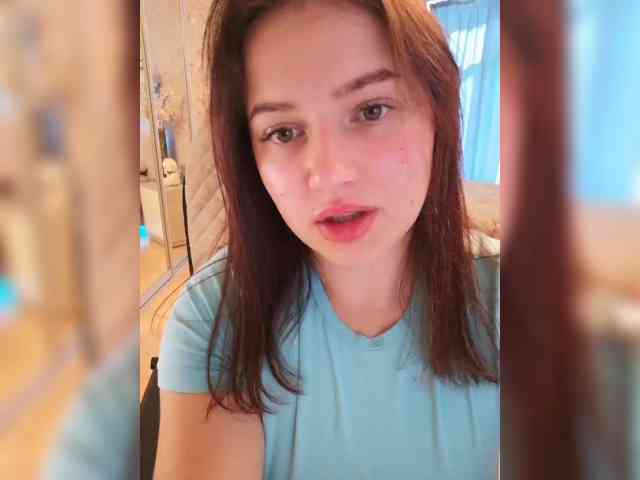 ___Julia___ webcam