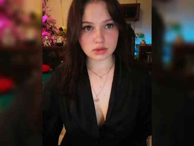 JuliaHesperaks webcam