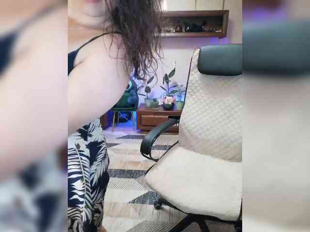 JuliaHesperaks webcam