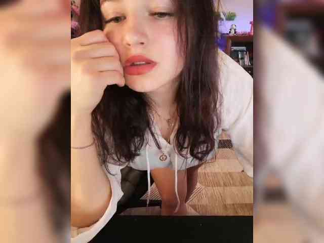 JuliaHesperaks webcam