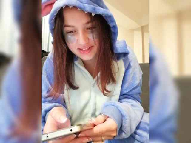 ___Julia___ webcam