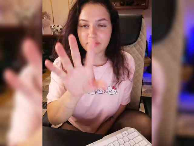 JuliaHesperaks webcam