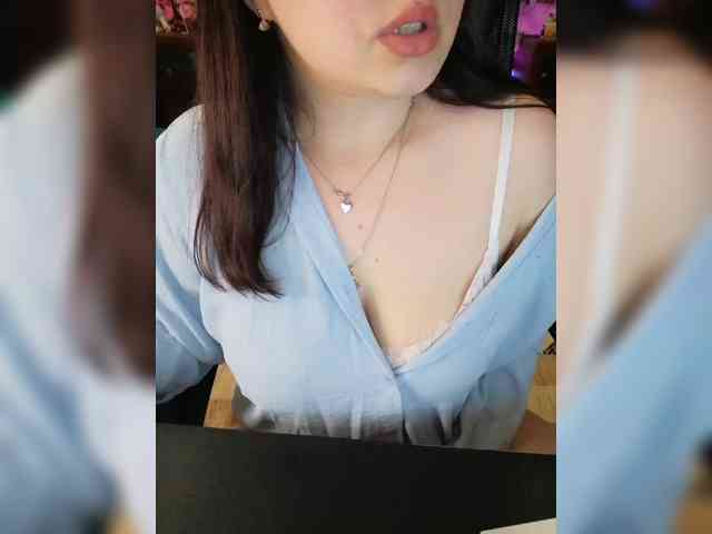 JuliaHesperaks webcam