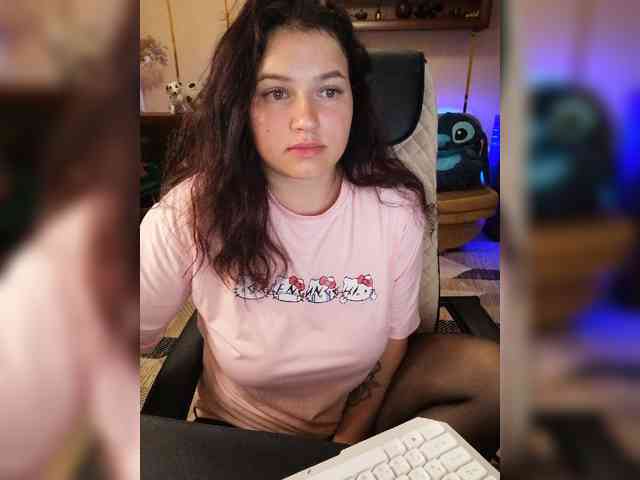 JuliaHesperaks webcam