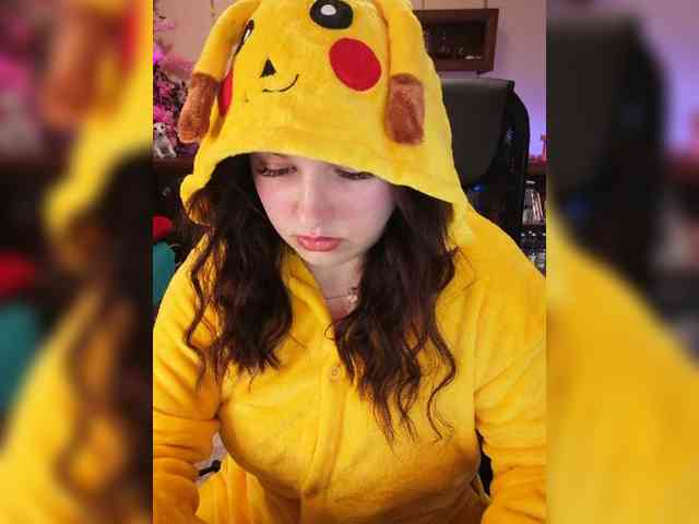 JuliaHesperaks webcam