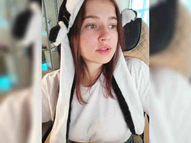 ___Julia___ webcam