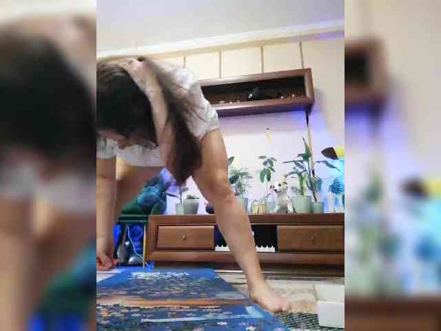 JuliaHesperaks webcam