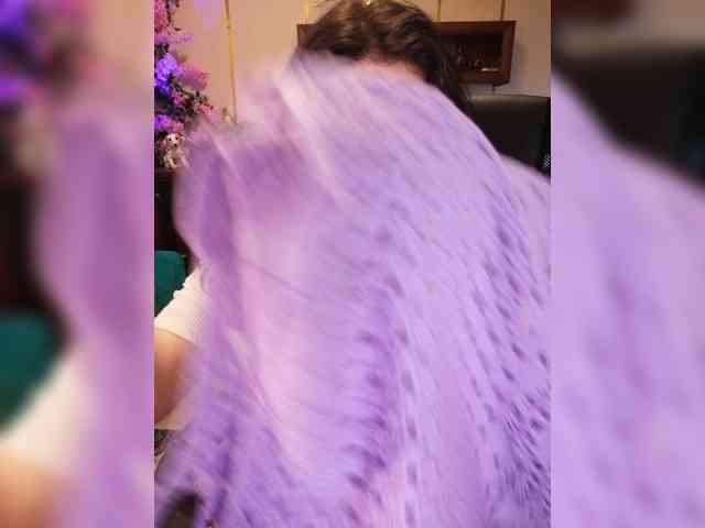 JuliaHesperaks webcam