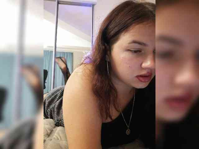 ___Julia___ webcam