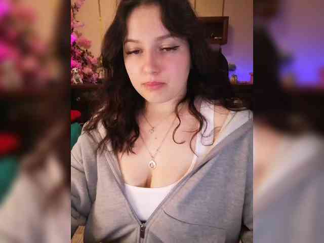 JuliaHesperaks webcam