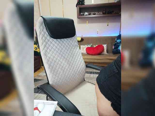 JuliaHesperaks webcam