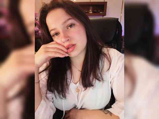 JuliaHesperaks webcam