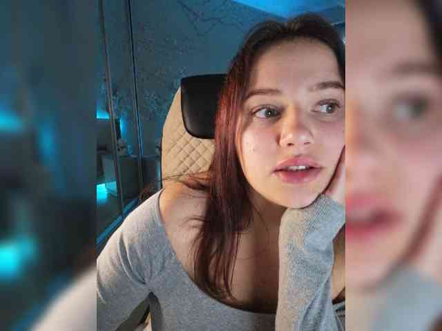 ___Julia___ webcam
