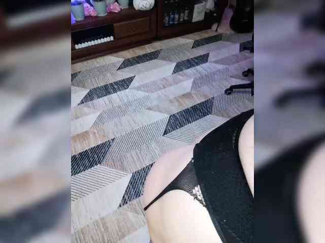 JuliaHesperaks webcam