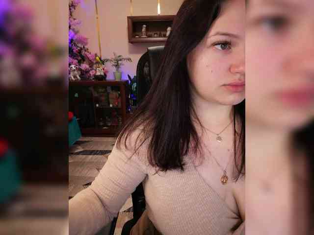 JuliaHesperaks webcam