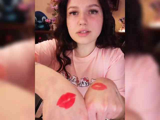 JuliaHesperaks webcam