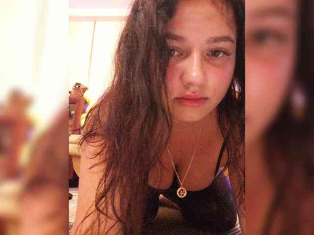 JuliaHesperaks webcam
