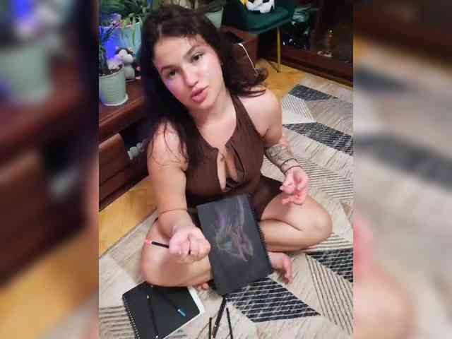 JuliaHesperaks webcam
