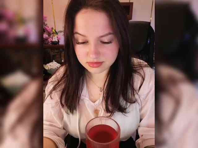 JuliaHesperaks webcam