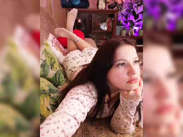 JuliaHesperaks webcam