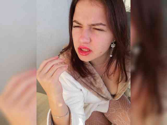 ___Julia___ webcam