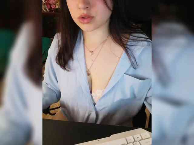 JuliaHesperaks webcam