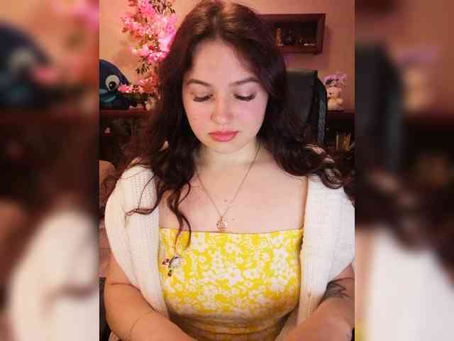 JuliaHesperaks webcam
