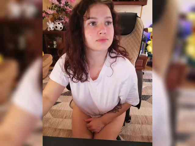 JuliaHesperaks webcam