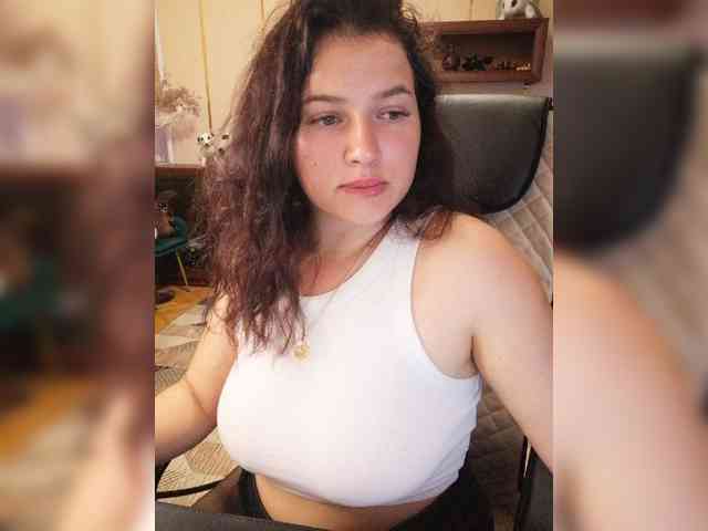 JuliaHesperaks webcam