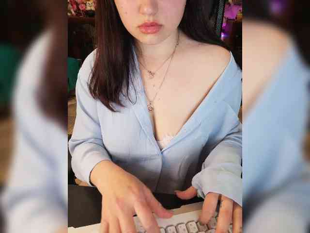 JuliaHesperaks webcam