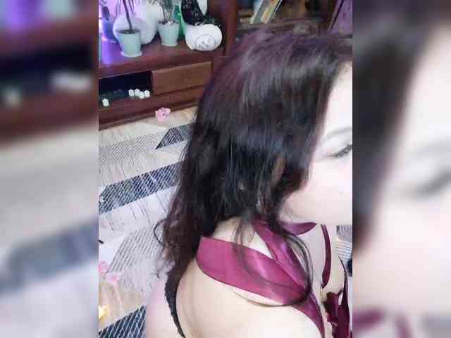 JuliaHesperaks webcam