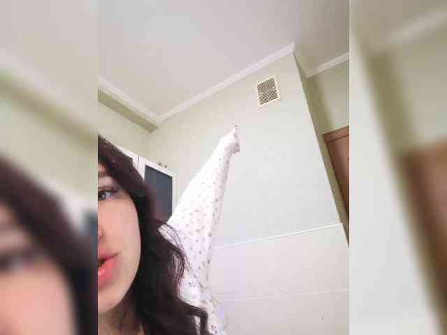 JuliaHesperaks webcam