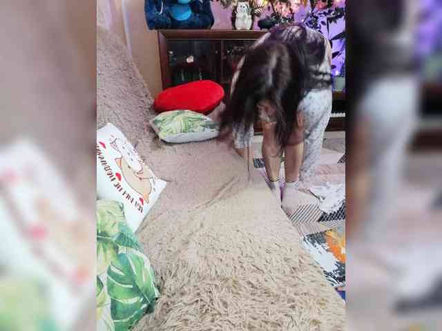 JuliaHesperaks webcam