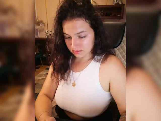 JuliaHesperaks webcam