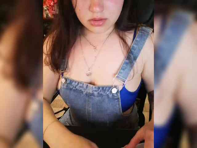 JuliaHesperaks webcam