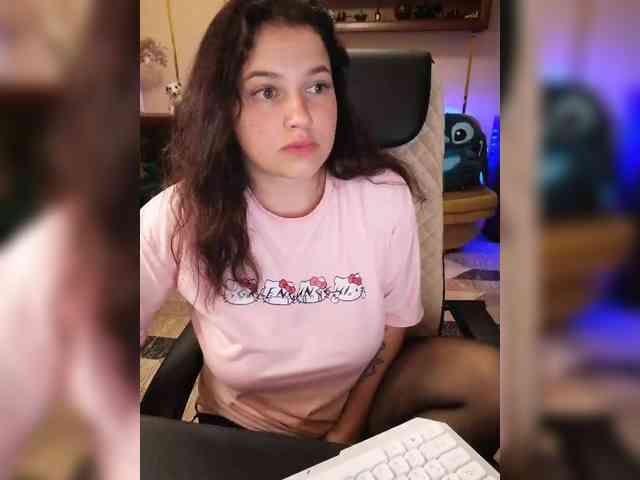 JuliaHesperaks webcam